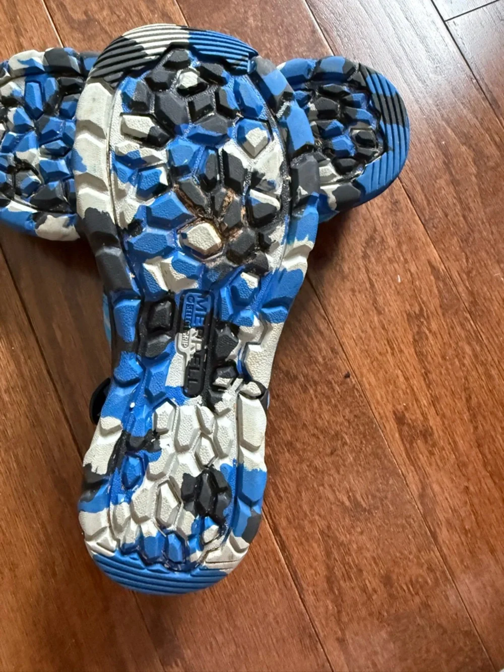 Merrell Blue and Black Kids Closed-Toe Water Shoes size 2